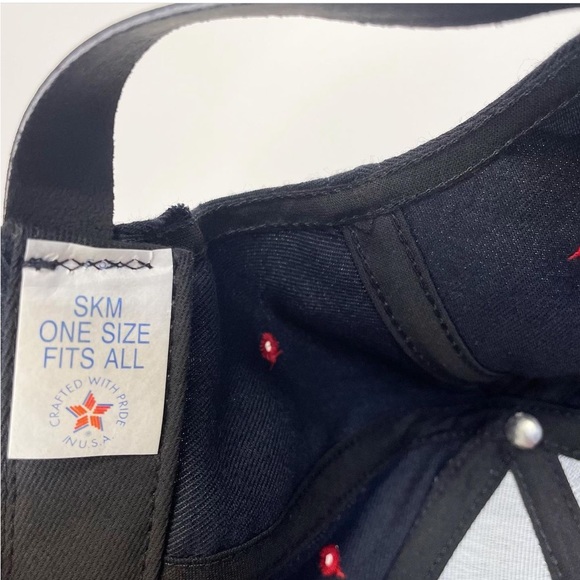 Deadstock 90’s—Keebler Elf leather StrapBack - Picture 5 of 6